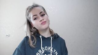 Amazing Big Ass Teen Pawg Busting It Open On Cam