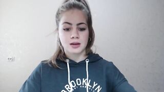 Amazing Big Ass Teen Pawg Busting It Open On Cam