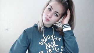 Amazing Big Ass Teen Pawg Busting It Open On Cam