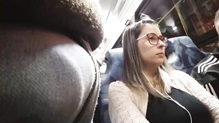 Manja Rola Nao Resiste E Levanta Pra Levar Encoxada