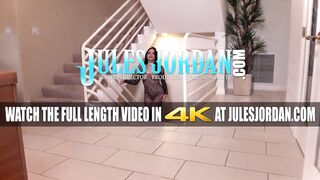 Jules Jordan - Kissa Sins Has Dredd Go Up Her Ass!