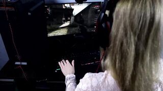 Russian Girl-streamer Fucked On The Broadcast For Cs:go