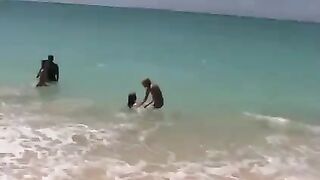 Filles S Evib Sur La Plage 2