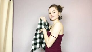 Strip Naked And Squirt