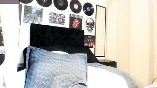 Meleena_fox webcam porn vid 06-Jul-21