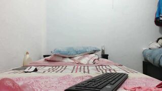 linara nude cam (07-10-2021)