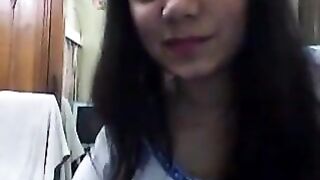 Desi Girl Records Nude Video For Bf