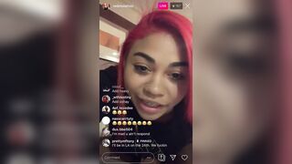 Red Mulatto Shows And Plays With Pussy On G Live