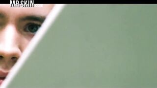 Oops! Upskirt Shots Of Celebs Make Your Dick Hard!