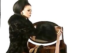 A Lady's Nylon Feet Dream