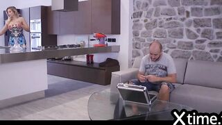 Threesomes Anal Gang Bang For An Italian Bitch