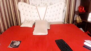 fantasy_lilla posing on webcam - (07-15-2021)