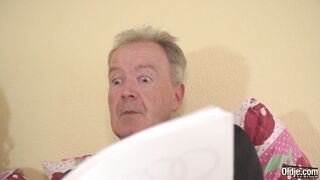 Big Cock Grandpa Fucks Tiny Pussy Teen Ends With Open Mouth