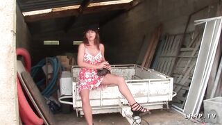 Pute Milf Aux Gros Pis Enchaine Les Bites Dans Le Cul