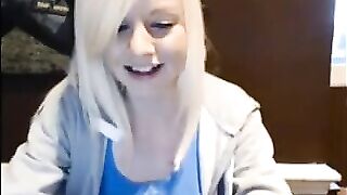 She11y With A Vibrator In A Bar