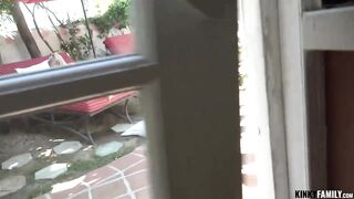 Kinky Family - In-family Fucking With Stepsis Dakota Bleu