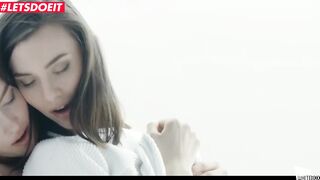 Letsdoeit - Beautiful Jia Lissa Has The Most Intense Shivering Orgasm