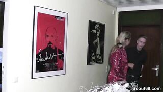 Geile Milf Fickt Den 18yr Jungspund Mit Dem Riesen Pimmel