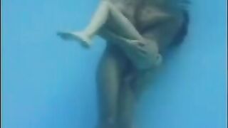 Passionate Pussy Penetration In The Pool