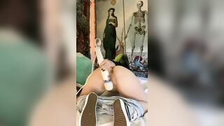 Bigtittygothegg Intense Vibrator Orgasms