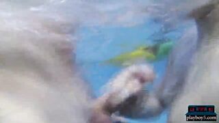 Spring Break Teens Fucking Some Guys At A Pool Party