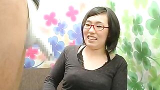 Japanese Pickup Girls Try Oral