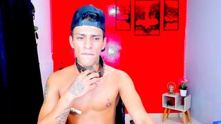 Rogerstev Chaturbate video - (07-23-2021)
