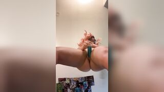 Sunburned Bigtittygothegg Masturbating