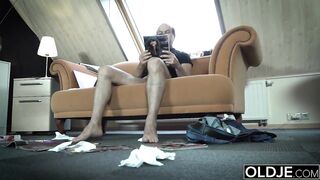 Grandpa Caught Masturbating By My Step Daughter And Fuck Him