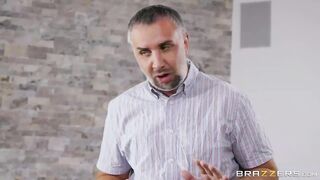 Hubby With A Chubby Analizes Dj Laydee!