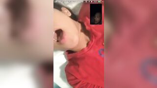 Young Tinder Stud Makes Me Cream On My Fingers During Facetime