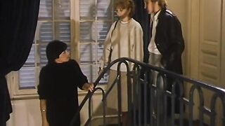 Chambres D'amis Tres Particuliere.mp4