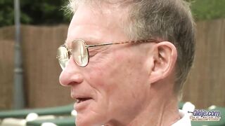 Tighty Body Young Girl Fucked Grandpa Sucked His Old Dick