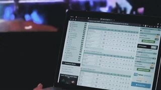 Brunette Riding On Dildo And Bets On Fedor Emelianenko At Melbet Bookmaker