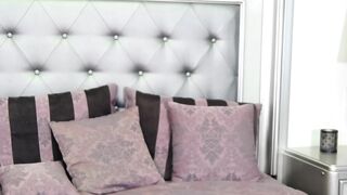 Amelieamour cam girl chat 08/03/2021