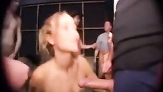 Experiment Ausgeliefert Sein 29 - Jenny Und Katja