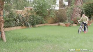 Crazy Prankster Jordi Taught A Lesson By Alexis Fawx!