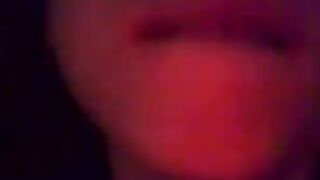 Je Suis Sa Pute Et Je Le Dis