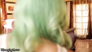 Lana Rhoades Scissor Twerking On Mother-in-law's Box