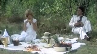 Madchen, Die Am Wege Liegen (1976)