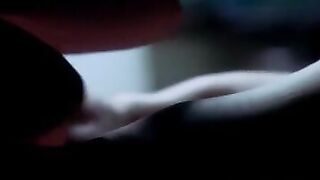 Piper Perabo And Jessica Pare Nude - Lost And Delirious