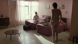 Et... Ta Mere Aussi! (2001)