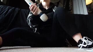 Bigtittygothegg - Cumming Home After A Long Day