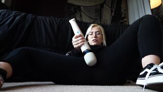 Bigtittygothegg - Cumming Home After A Long Day