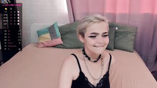 Kayens On Webcam 08-18-2021
