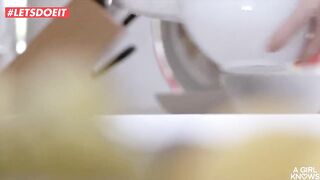 Letsdoeit - Taste My Cookie With Sabrisse %26 Zazie Skymm %26 Tiffany Tatum