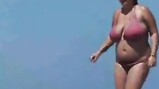 Chunky Bikini Candid