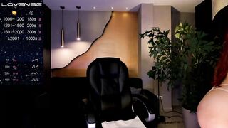 Tulipa_ posing on webcam 22 August 2021