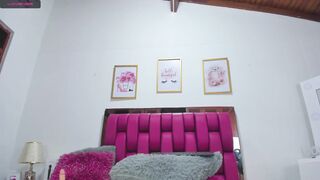 Latinabeautifull 26-Aug-2021 Naked Cam