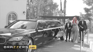 Brazzers - Markus Dupree Fucks Curvy Hot Babe Nicolette Shea's Ass